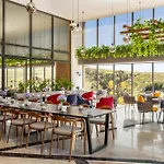 Ramada Encore By Wyndham Arnavutkoy Hotel