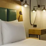 Ramada Encore By Wyndham Arnavutkoy Hotel 4*