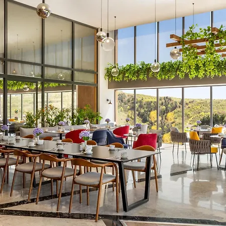 Ramada Encore By Wyndham Arnavutkoy Hotel