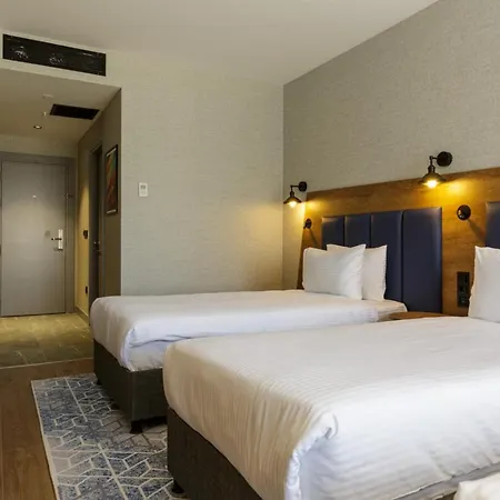 Ramada Encore By Wyndham Arnavutkoy Hotel *