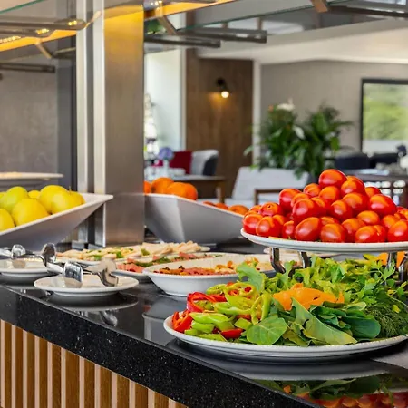 Hotel Ramada Encore By Wyndham Arnavutkoy 3*