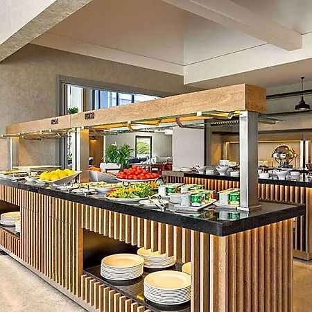 Ramada Encore By Wyndham Arnavutkoy 4*