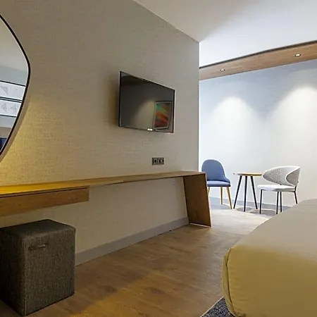 Ramada Encore By Wyndham Arnavutkoy 4* Istanbul