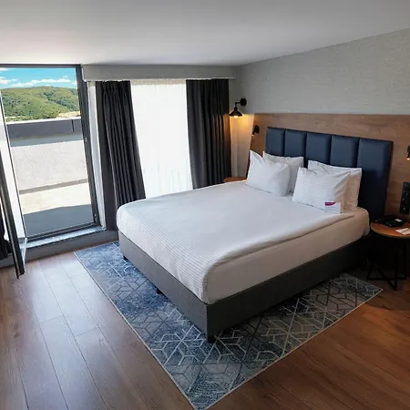Ramada Encore By Wyndham Airport Arnavutkoy Hotel