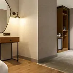 Ramada Encore By Wyndham Arnavutkoy Hotel 4*